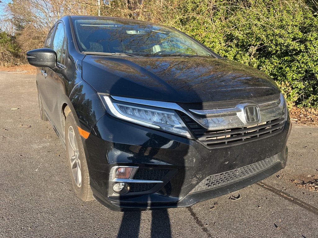2018 Honda Odyssey Touring's photo