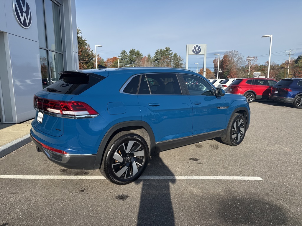 2025 Volkswagen Atlas Cross Sport SEL photo 4