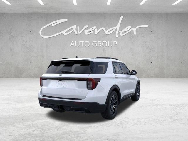 2025 Ford Explorer ST-Line photo 8