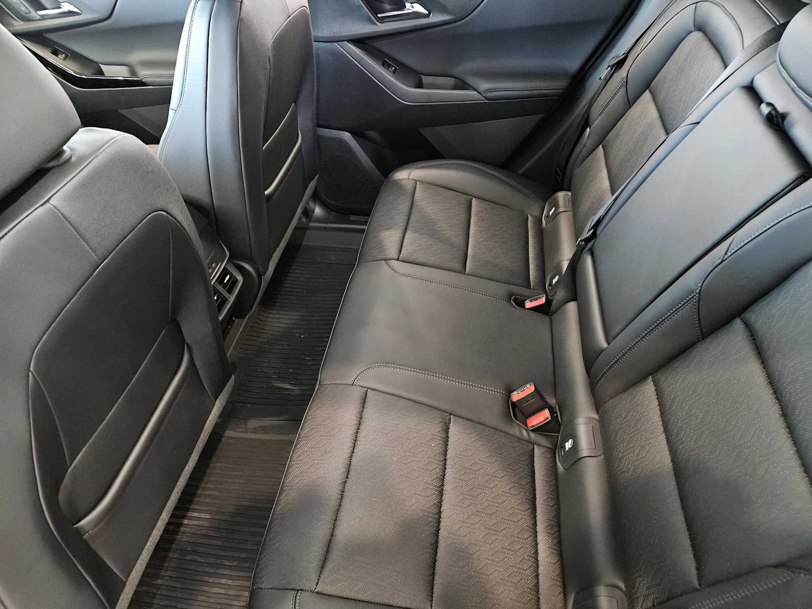 2026 Chevrolet Equinox photo 19