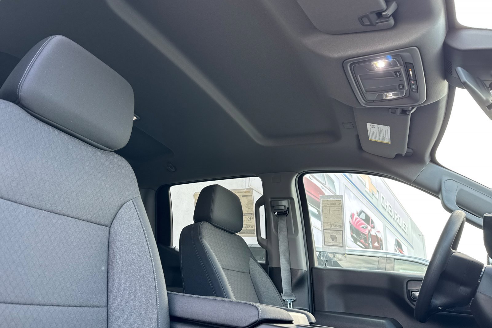 2025 Chevrolet Silverado 1500 Custom photo 16