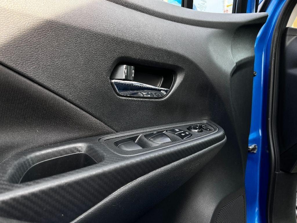 2021 Nissan Versa SV photo 15
