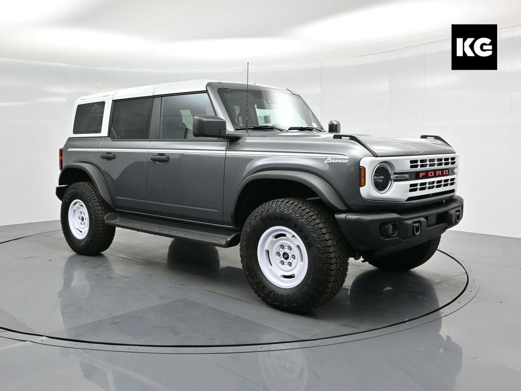 2025 Ford Bronco 4-Door Heritage Editon's photo