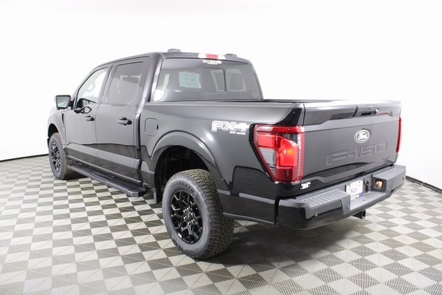 2025 Ford F-150 XLT photo 4