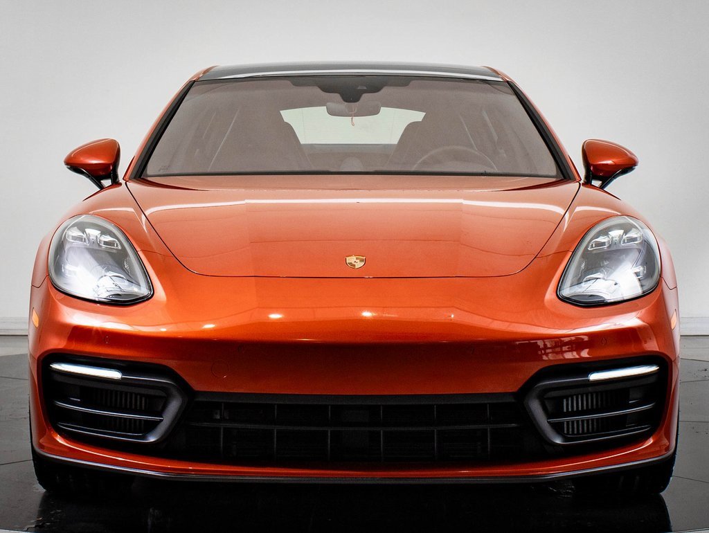 2022 Porsche Panamera 4S Executive photo 11