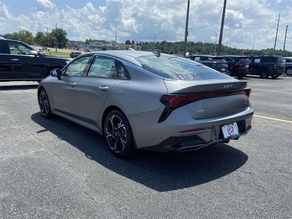 2025 Kia K5 GT-Line photo 4