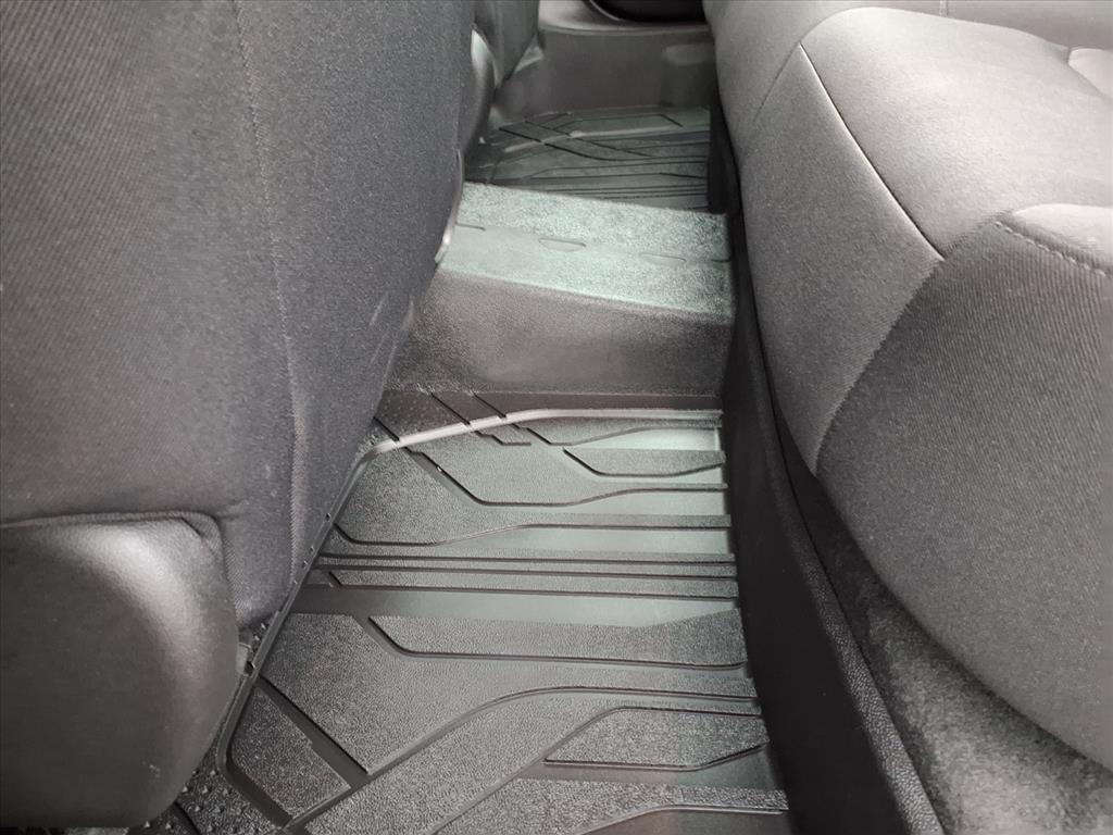 2025 Chevrolet Malibu RS photo 3