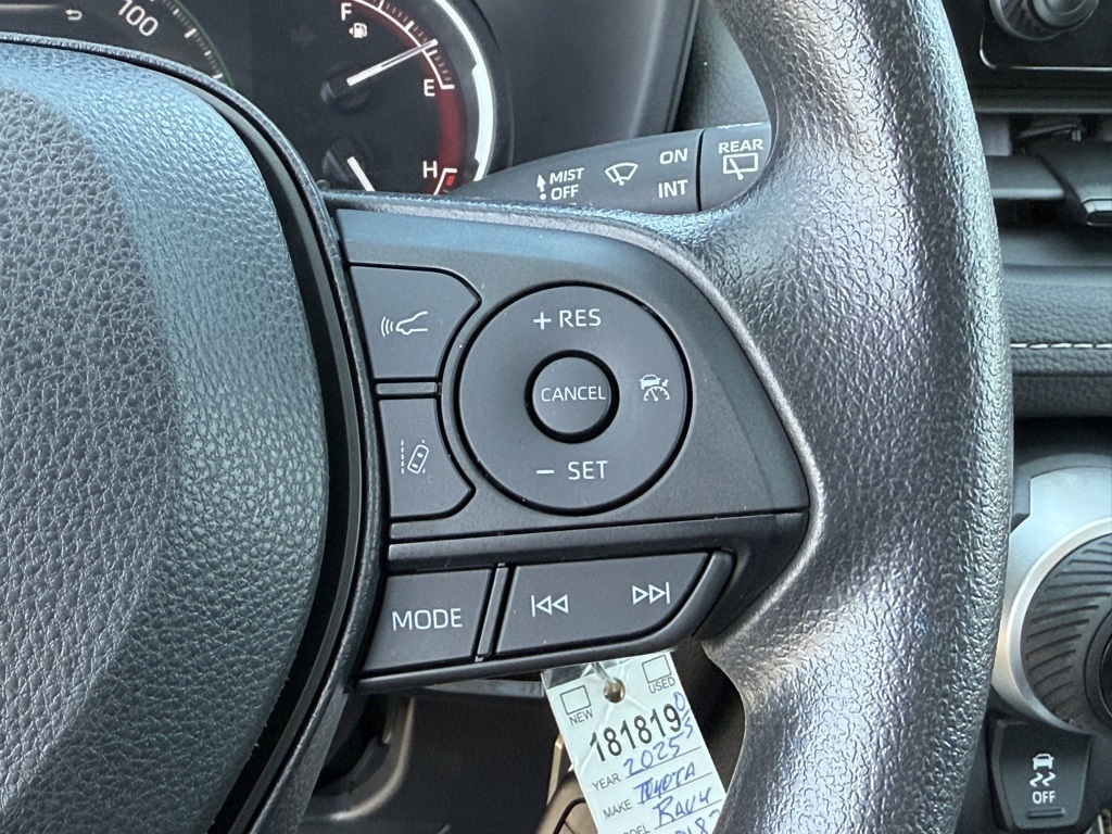 2025 Toyota RAV4 LE photo 24