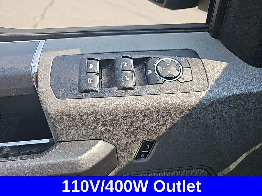 2016 Ford F-150 XLT photo 16