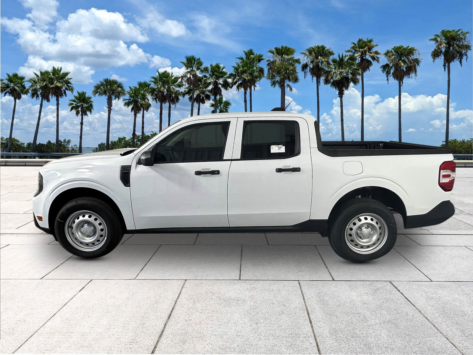 2025 Ford Maverick XL photo 5