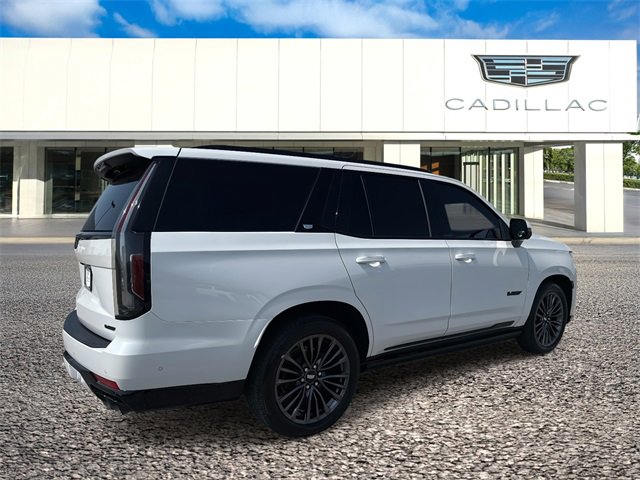 2023 Cadillac Escalade photo 4