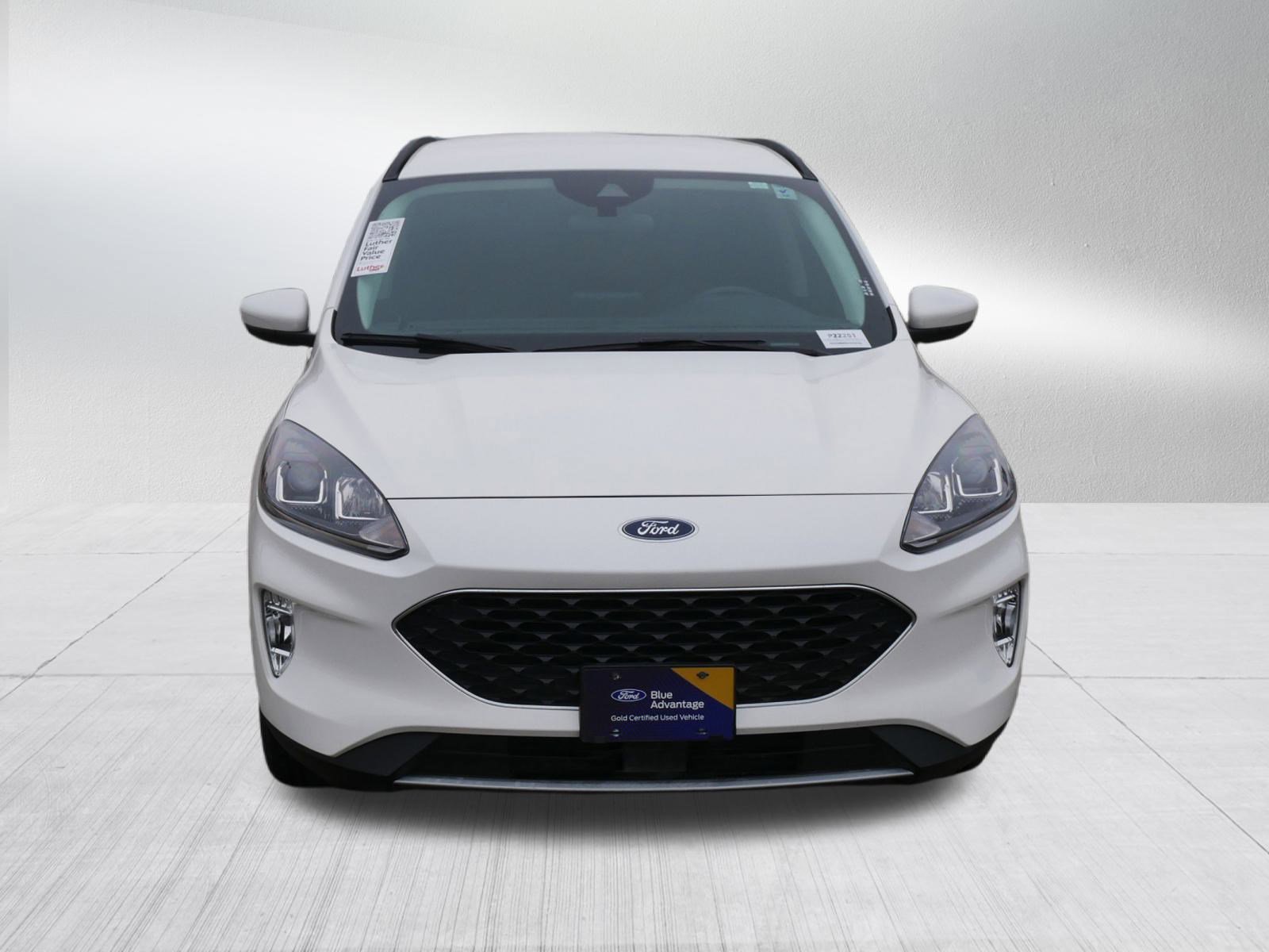 2022 Ford Escape SEL photo 2