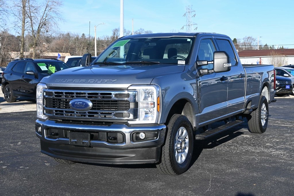 2024 Ford F-250 XLT photo 4