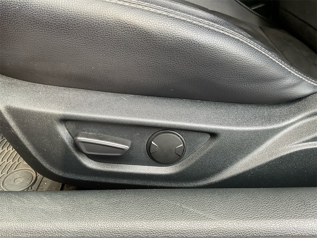 2020 Ford Mustang GT Premium photo 29
