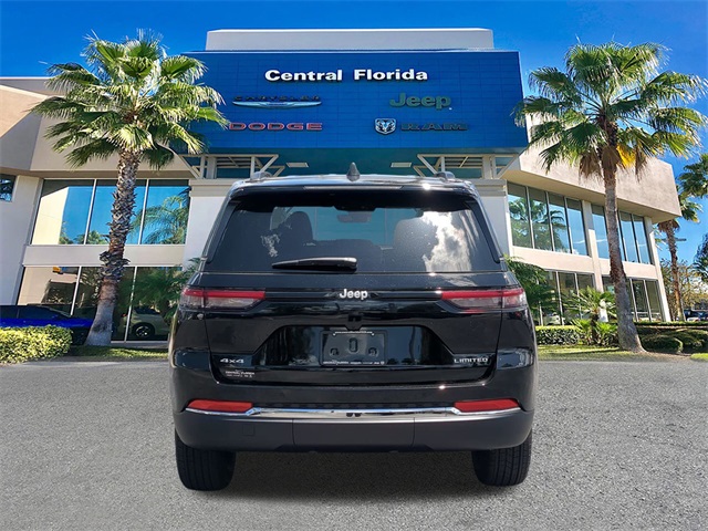 2025 Jeep Grand Cherokee Limited photo 4
