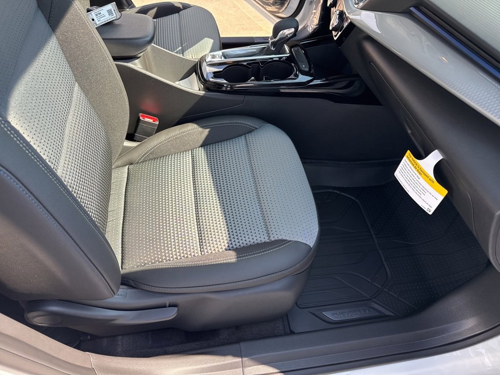2026 Chevrolet Trax LT photo 26