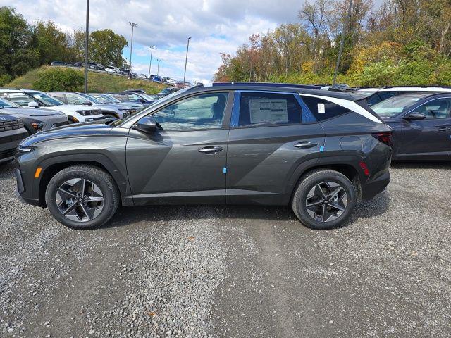 2026 Hyundai Tucson Hybrid SEL Convenience photo 2