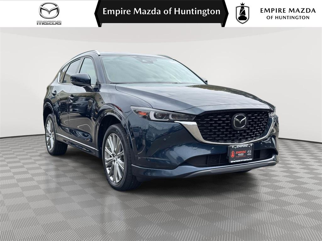 2022 Mazda CX-5 TURBO Signature's photo