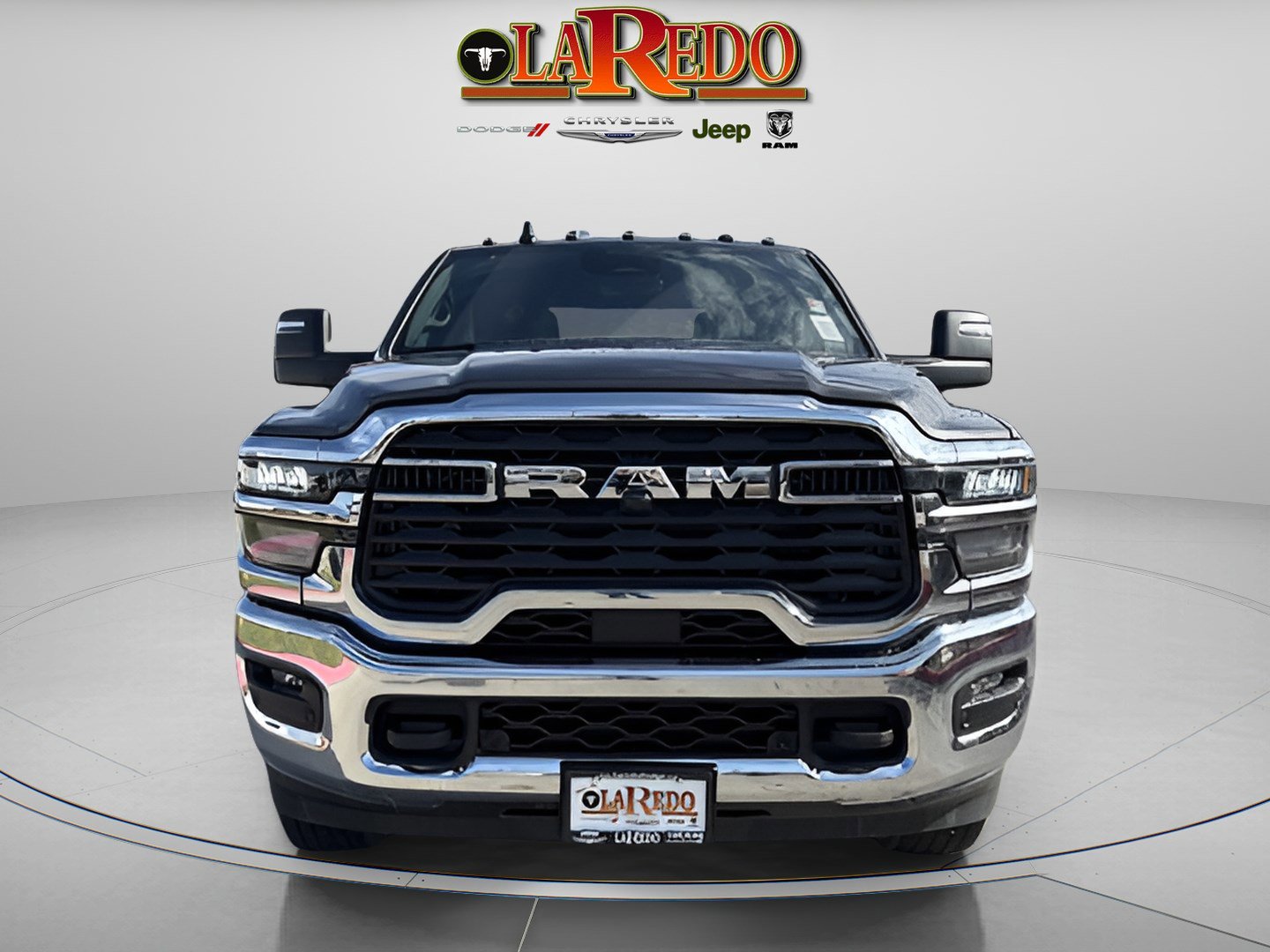 2025 Ram 2500 Tradesman photo 2