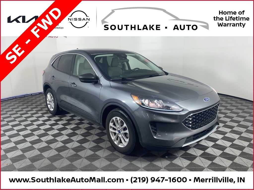 2022 Ford Escape SE's photo