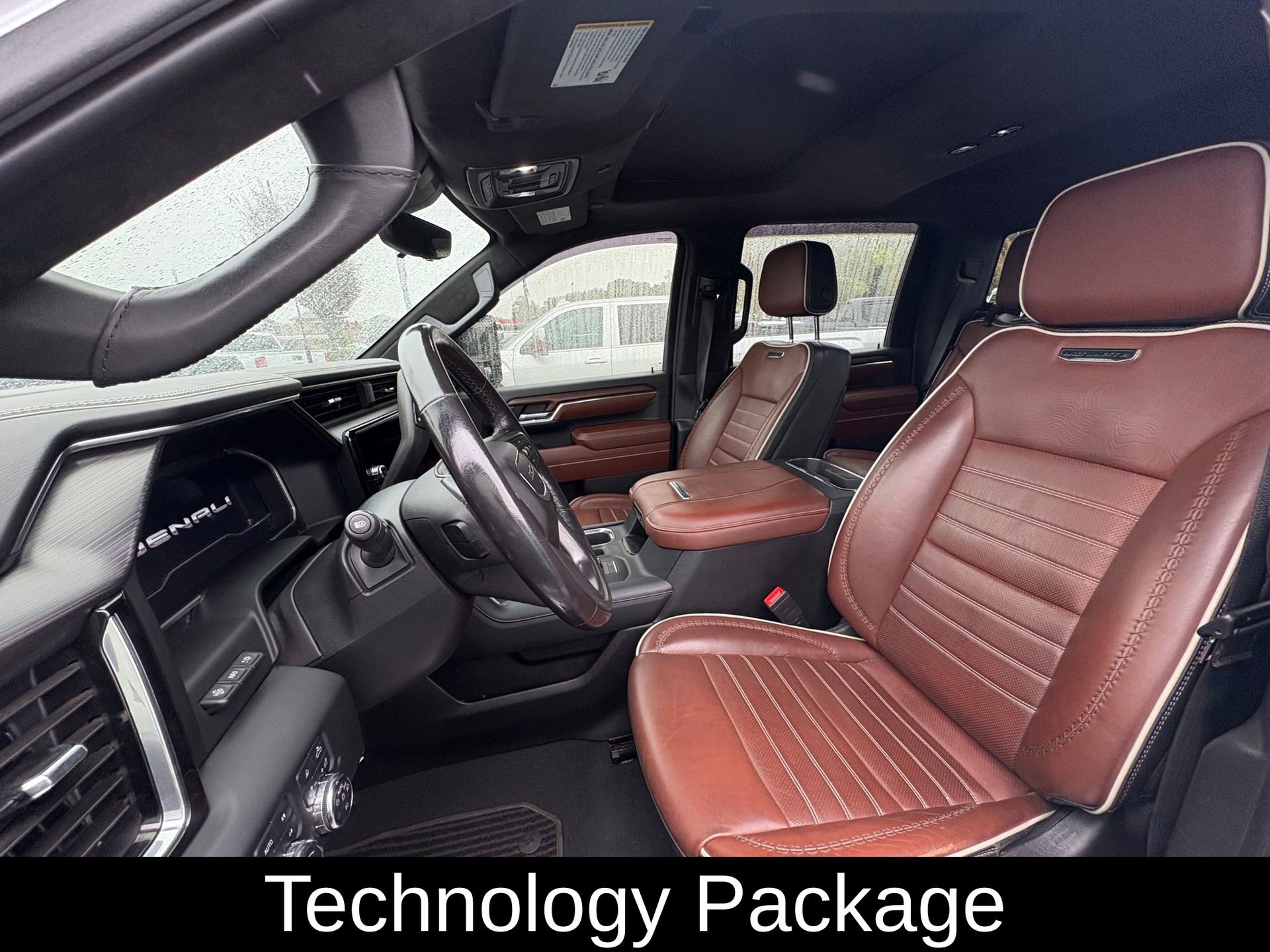 2024 GMC Sierra 2500HD Denali Ultimate's photo