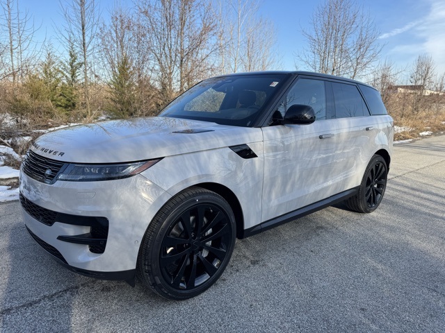 2026 Land Rover Range Rover Sport SE's photo
