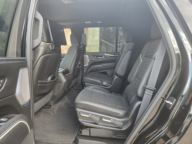 2023 Cadillac Escalade Sport Platinum photo 10