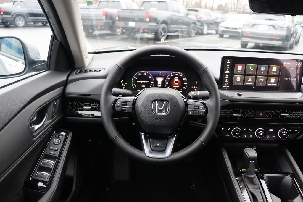 2025 Honda Accord Hybrid Touring photo 18