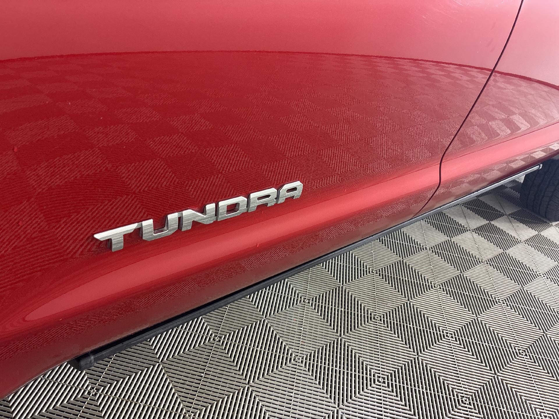 2017 Toyota Tundra SR5 photo 8