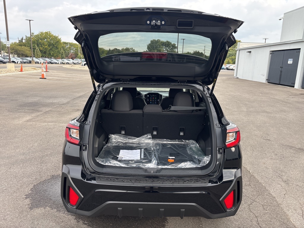 2025 Subaru Crosstrek Premium photo 7