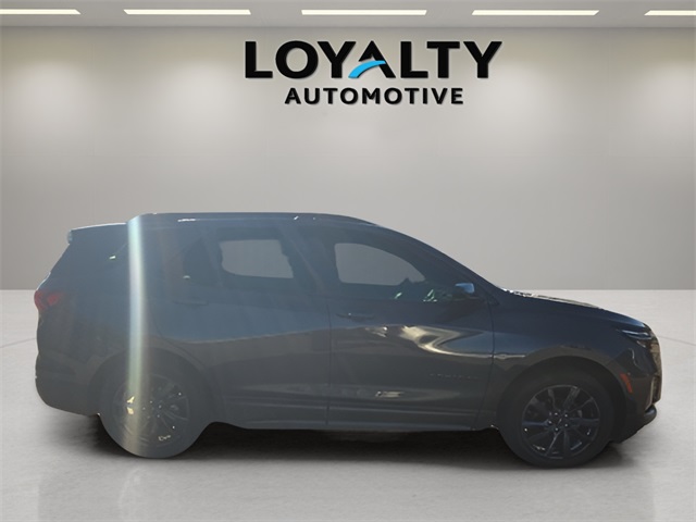 2022 Chevrolet Equinox RS photo 3