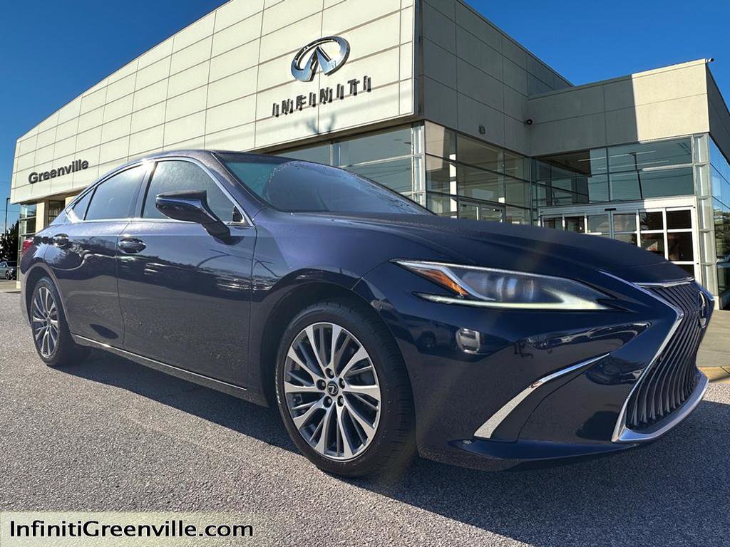 2019 Lexus ES 350's photo
