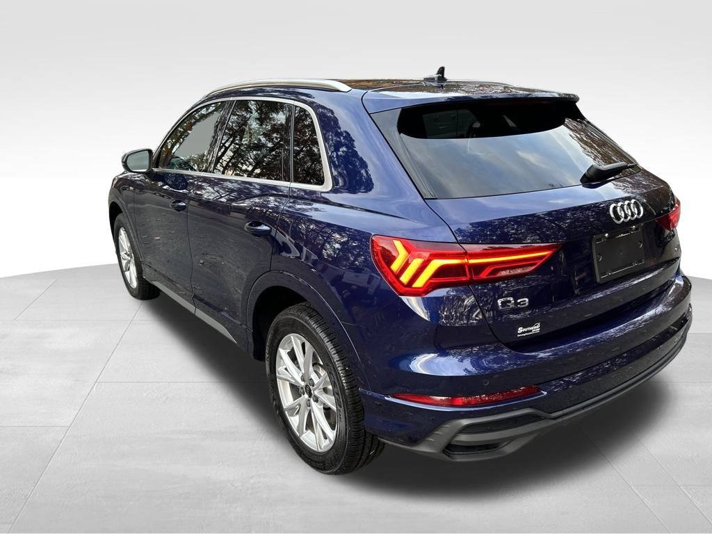 2025 Audi Q3 Premium S line photo 3