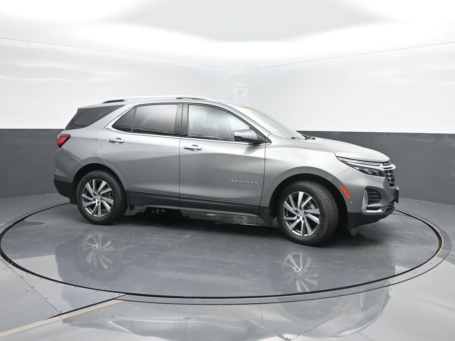 2023 Chevrolet Equinox Premier photo 3