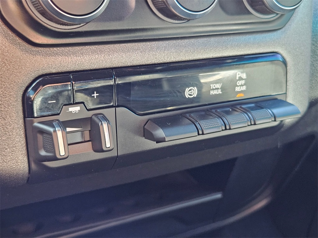 2024 Ram 2500 Tradesman photo 24