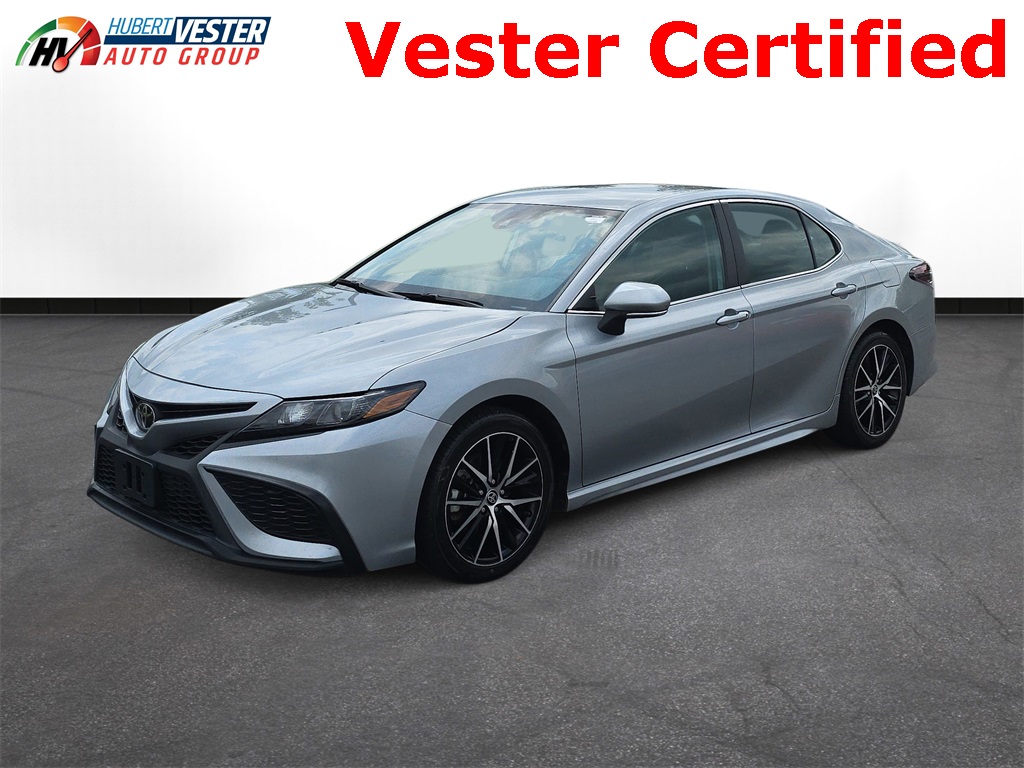 2023 Toyota Camry SE photo 2