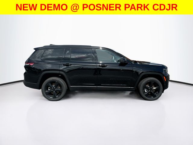 2025 Jeep Grand Cherokee Altitude X photo 2