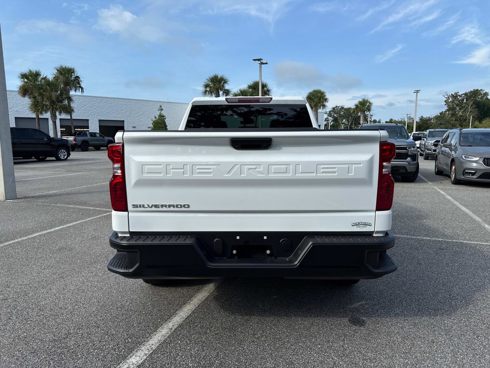 2025 Chevrolet Silverado 1500 photo 4