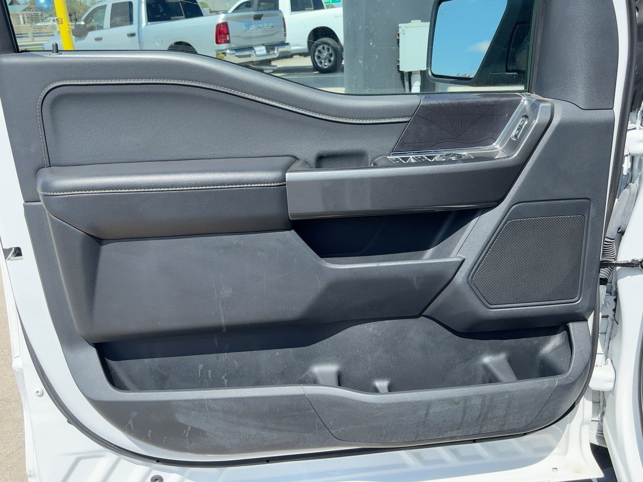 2023 Ford F-150 XLT photo 15