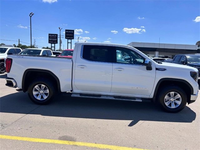 2026 Gmc Sierra 1500 SLE photo 2