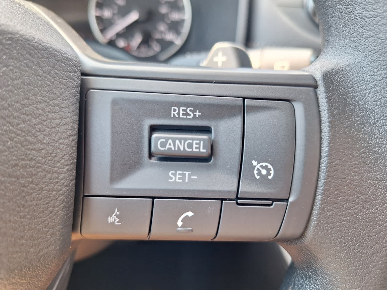 2026 Nissan Rogue S photo 14