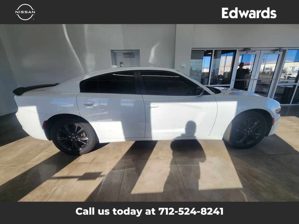 2020 Dodge Charger SXT's photo