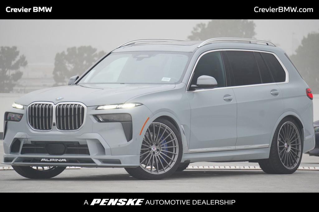 2025 BMW X7 ALPINA XB7's photo