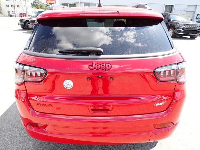 2022 Jeep Compass High Altitude photo 4