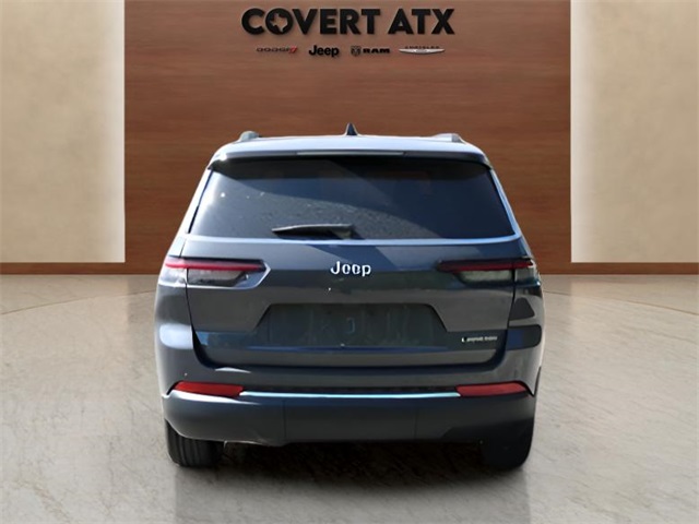 2025 Jeep Grand Cherokee Laredo X photo 4