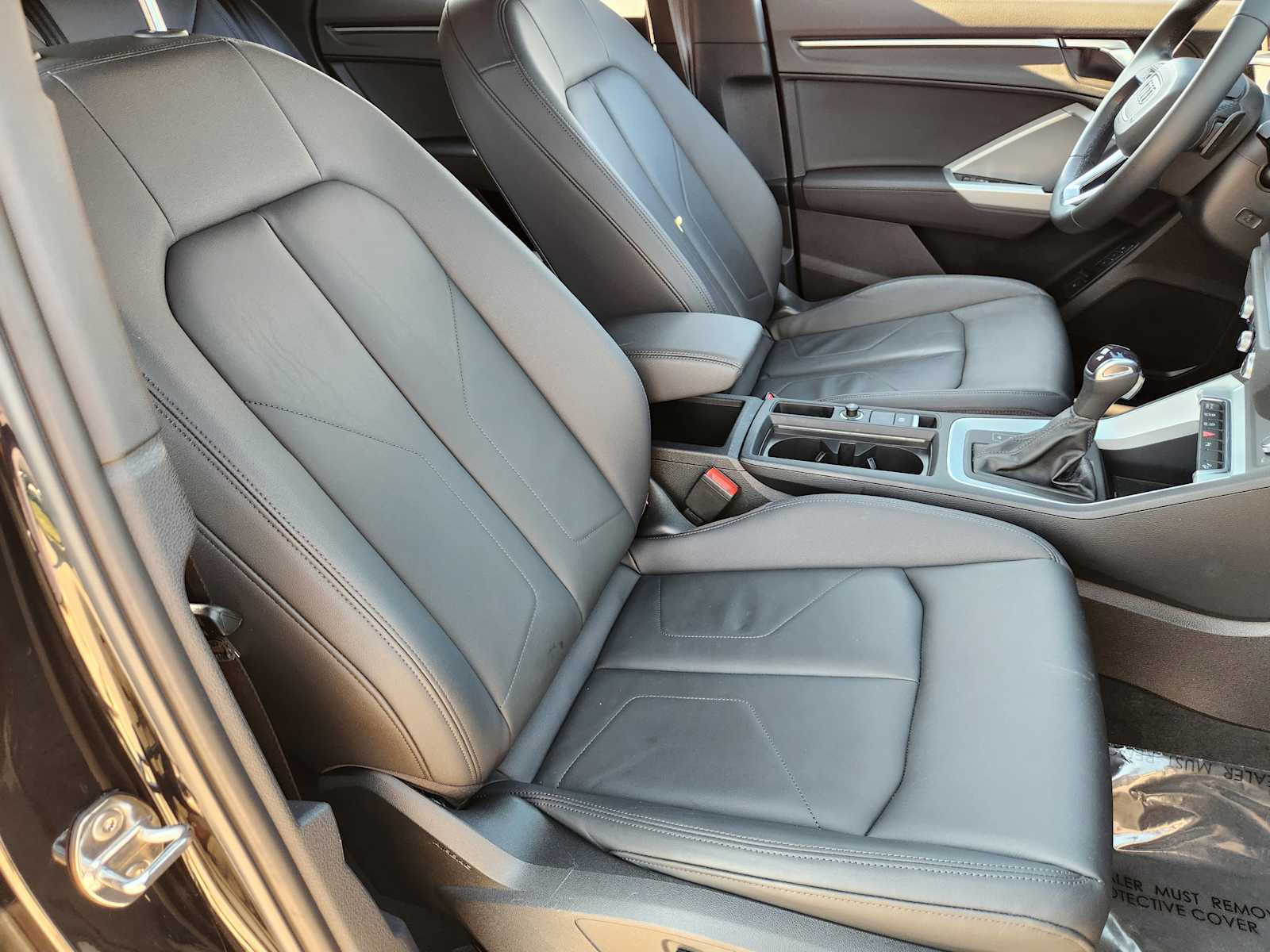 2023 Audi Q3 S line Premium photo 5