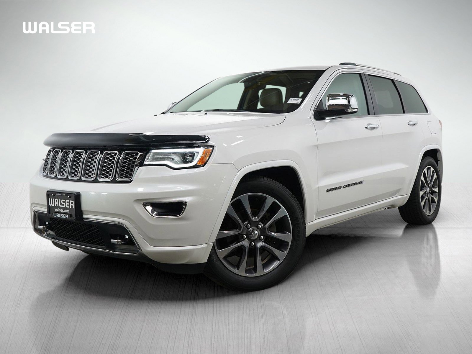 2017 Jeep Grand Cherokee Overland's photo