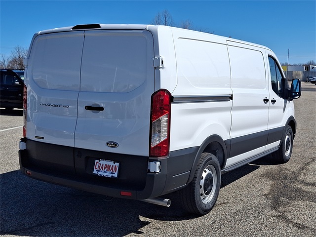 2024 Ford Transit Cargo Van photo 3