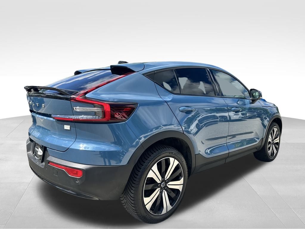 2023 Volvo C40 Recharge Core photo 3
