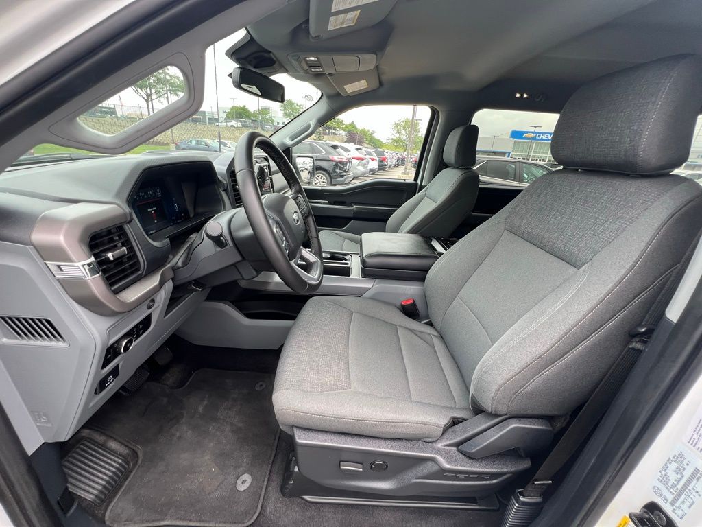 2024 Ford F-150 XLT photo 15